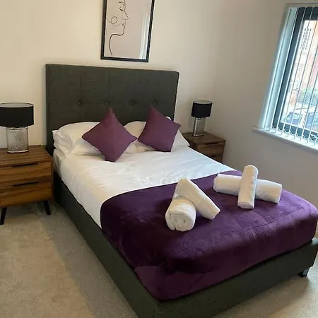 Luxury 2 Bedroom & 2 Bathroom York
